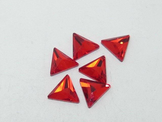 12 pcs. 7.5mm COSMIC DELTA LIGHT SIAM HOTFIX European Rhinestones